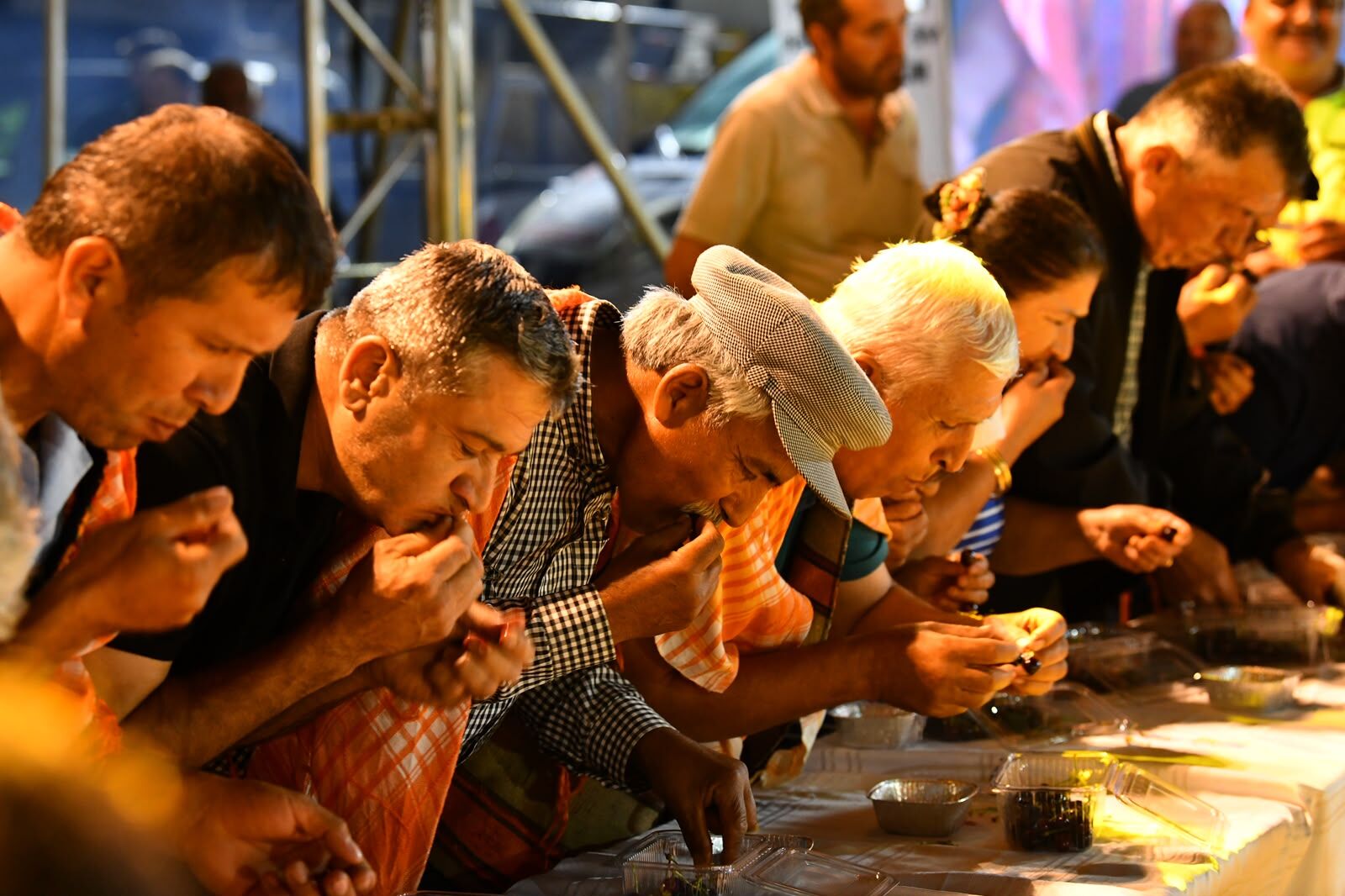 Nif Kiraz Festivali’ne Yoğun Katılım