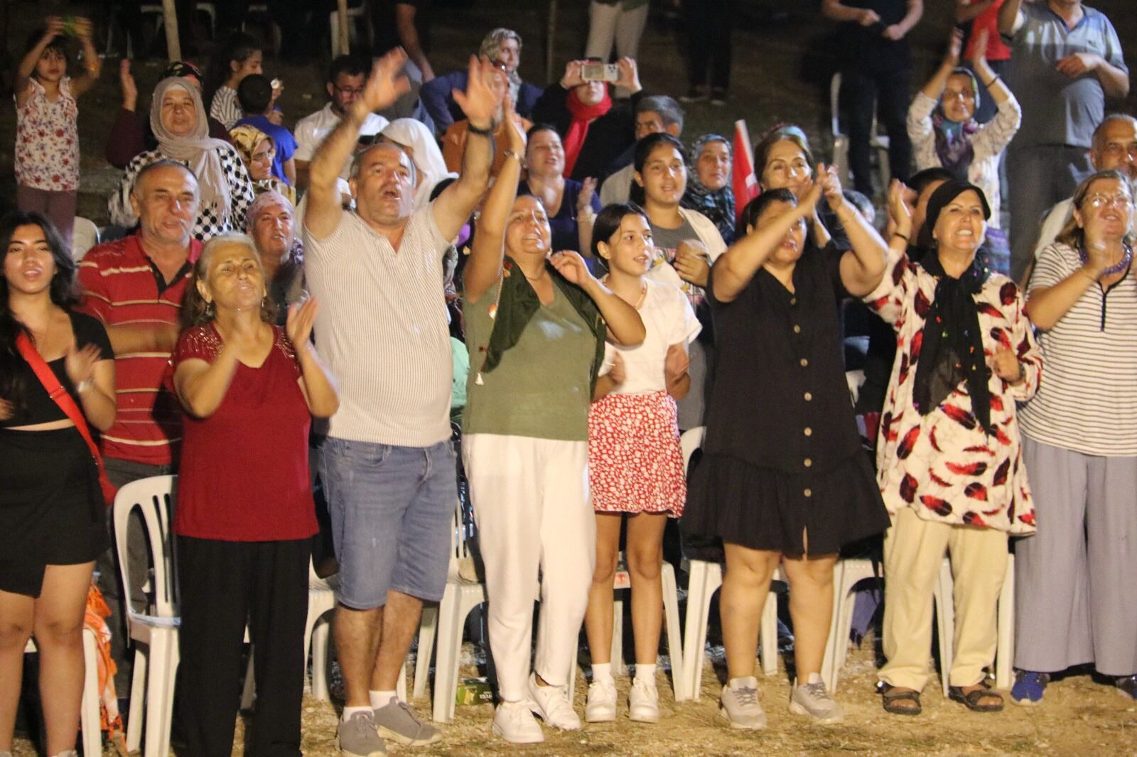 Nif Yörük Şenliği’nde Coşkulu Akşam