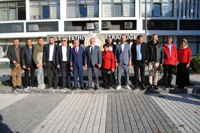 Öğretmenler Günü Fethiye'de Törenle Kutlandı