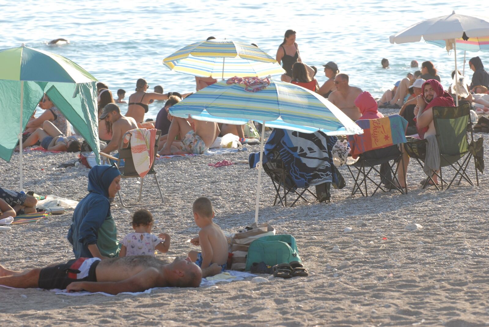 Ölüdeniz, En Yoğun Günlerini Yaşıyor