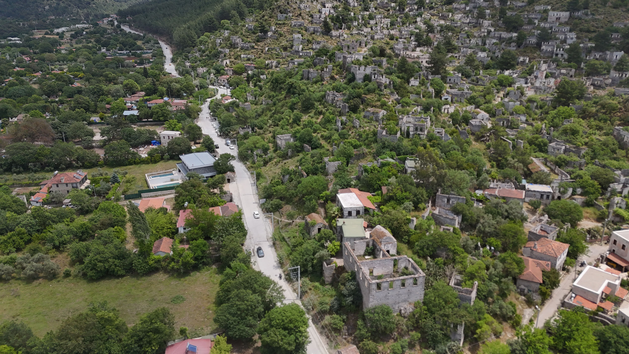Ölüdeniz ve Kayaköy Turizm Sezonuna Yenilenen Yollarla Hazır