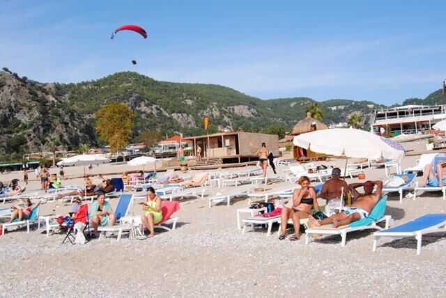 Ölüdeniz'de Kasım Ayında Deniz Keyfi