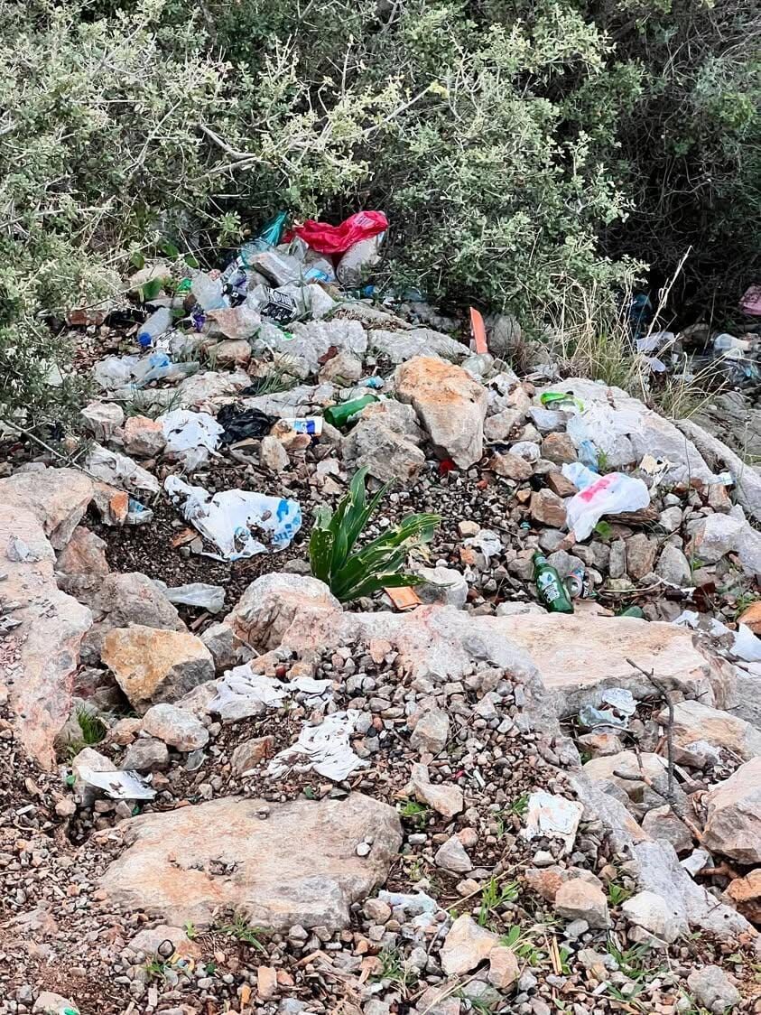 Ölüdeniz’in Doğası Çöplerle Kirletiliyor
