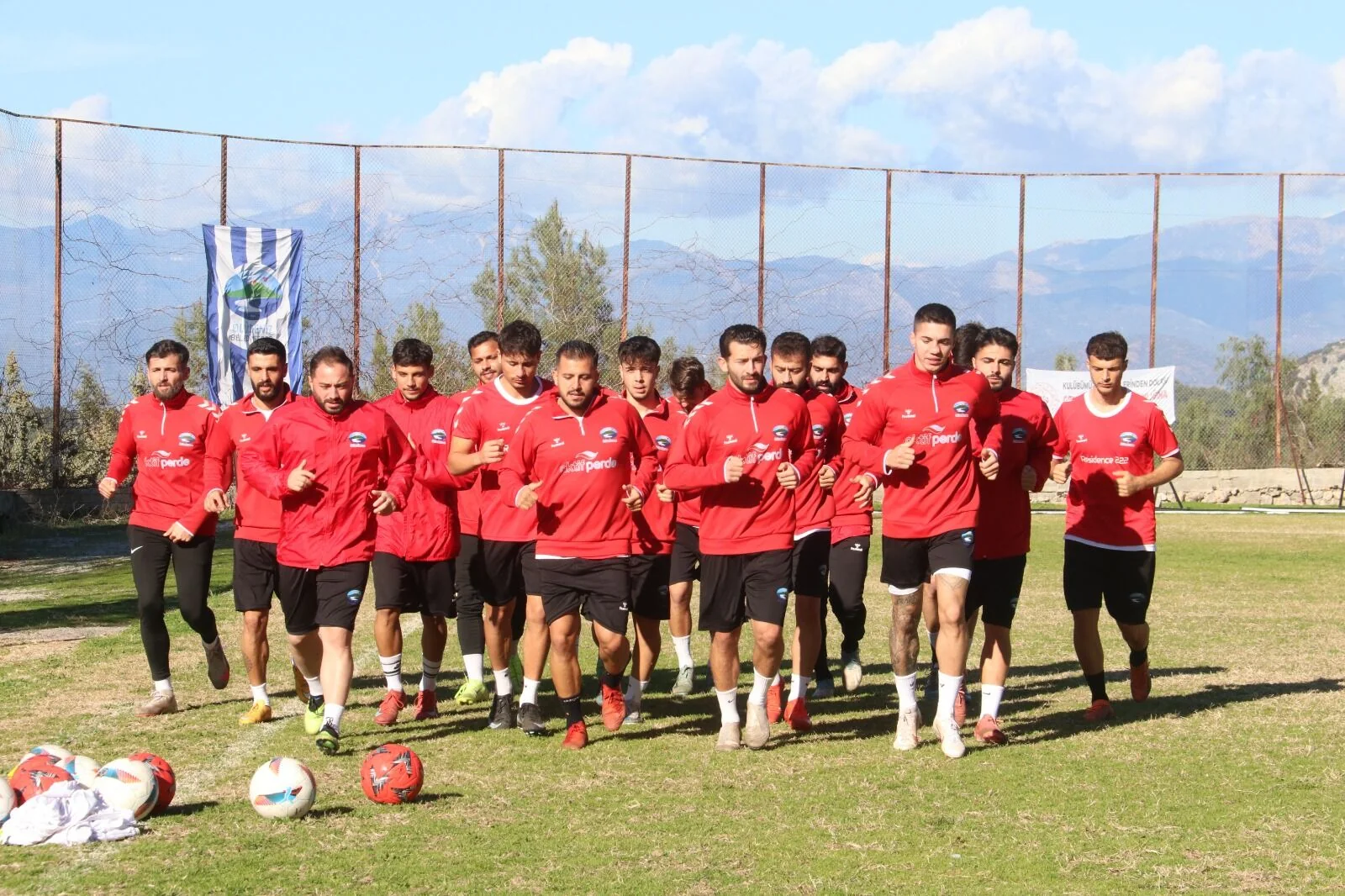 Ölüdenizspor, Seydikemerspor Maçına Hazırlanıyor