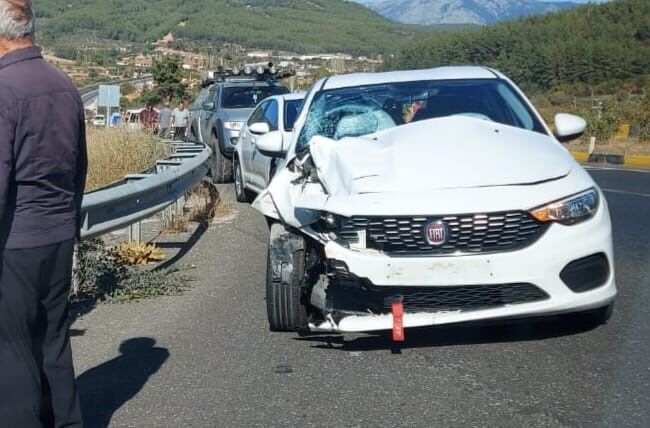 Ölümlü Kaza Sonrası Yolu Kapattılar