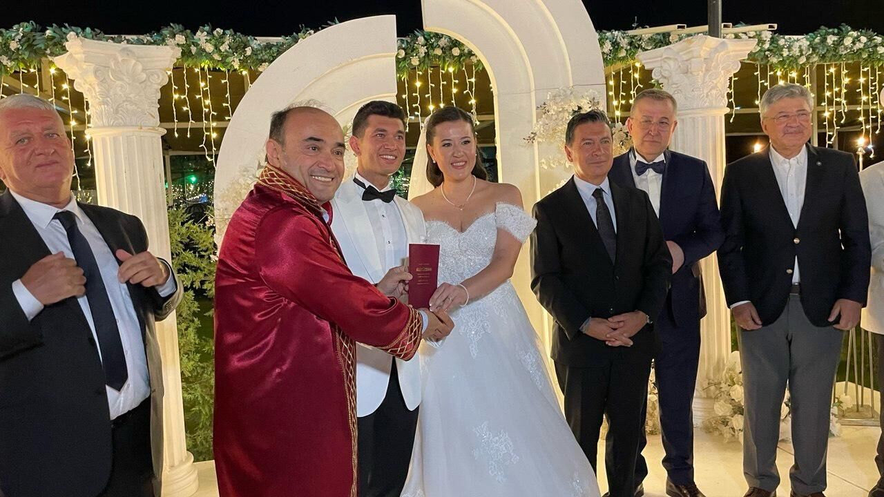 Osman Çıralı’nın Kızının Düğünü Protokolü Buluşturdu