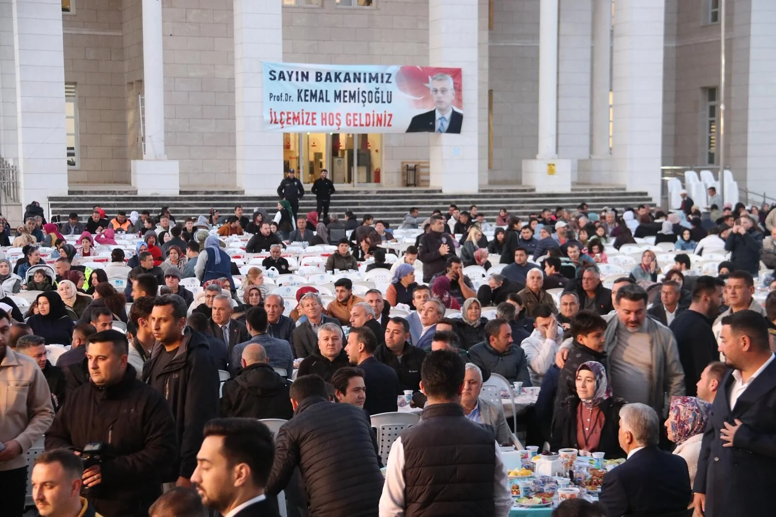 Sağlık Bakanı Memişoğlu Seydikemer’de İftar Programına Katıldı