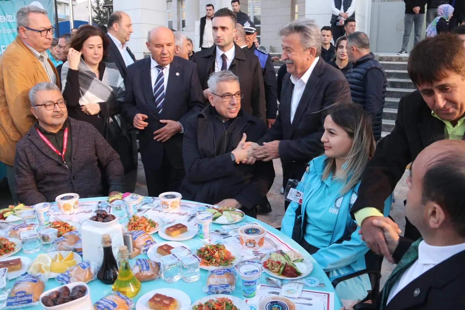 Sağlık Bakanı Memişoğlu Seydikemer’de İftar Programına Katıldı