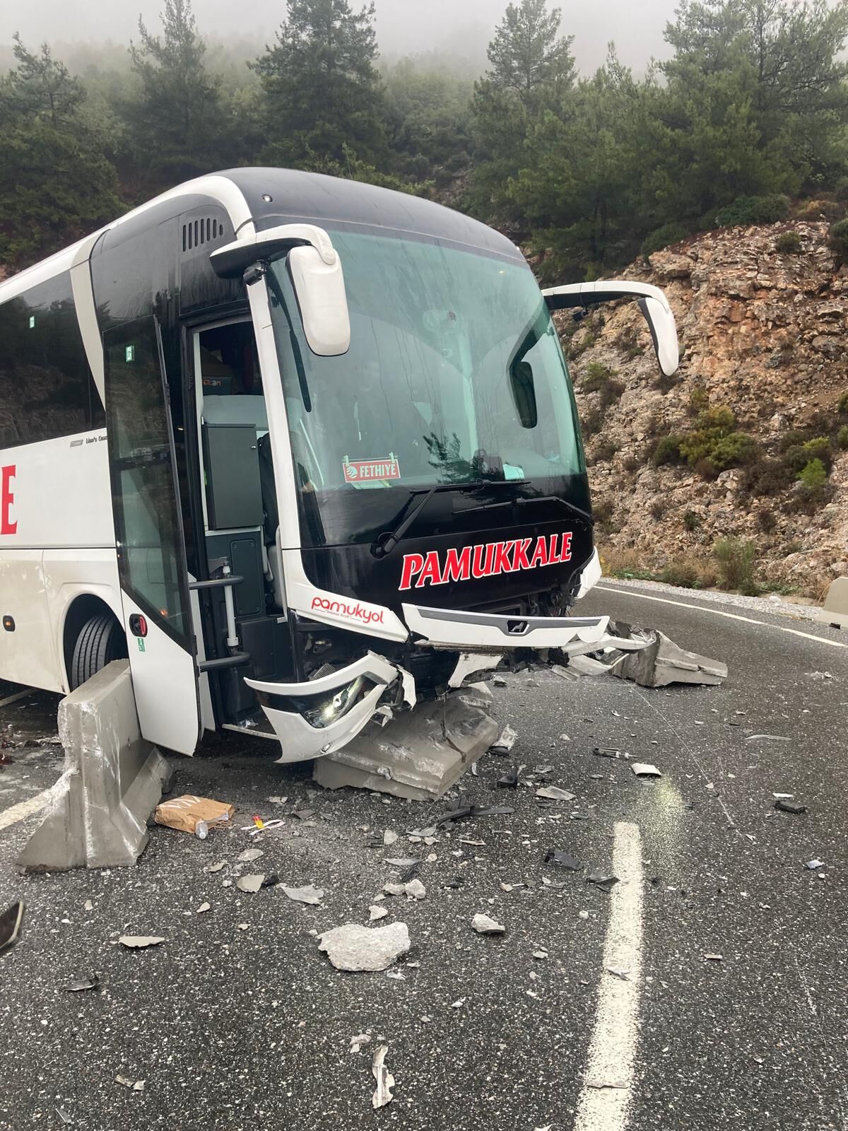 Sakar Rampasında Otobüs Kazası: 5 Yaralı