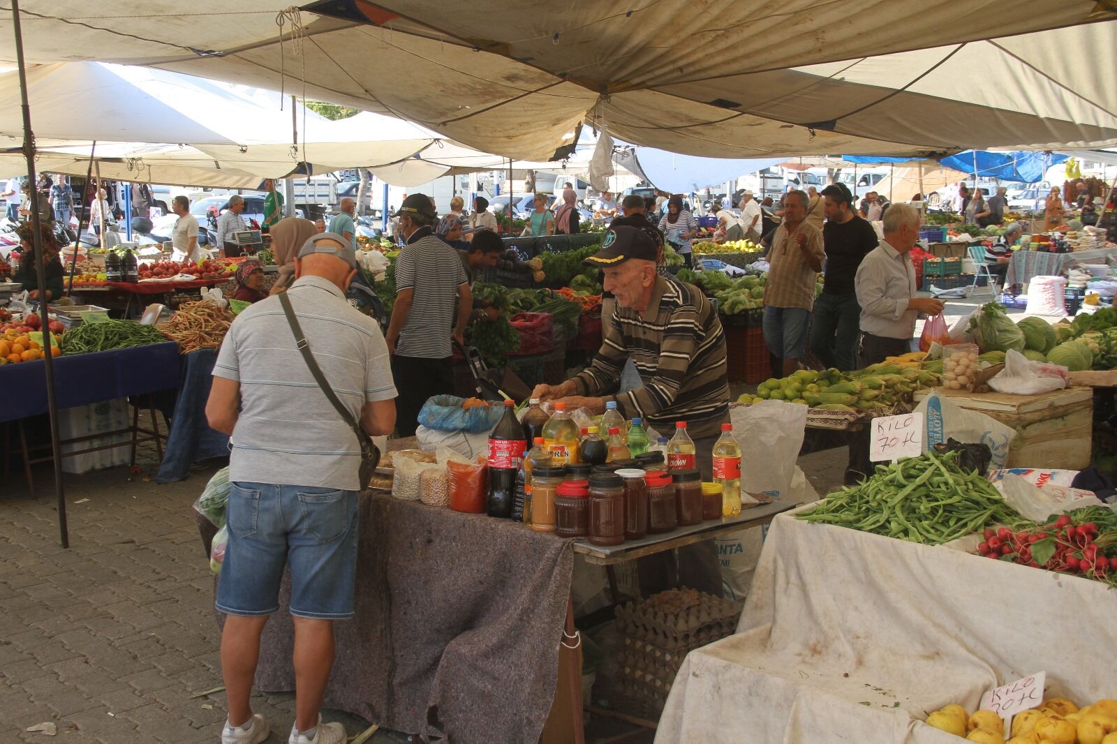 Salı Pazarı Mı, Üretici Pazarı Mı?