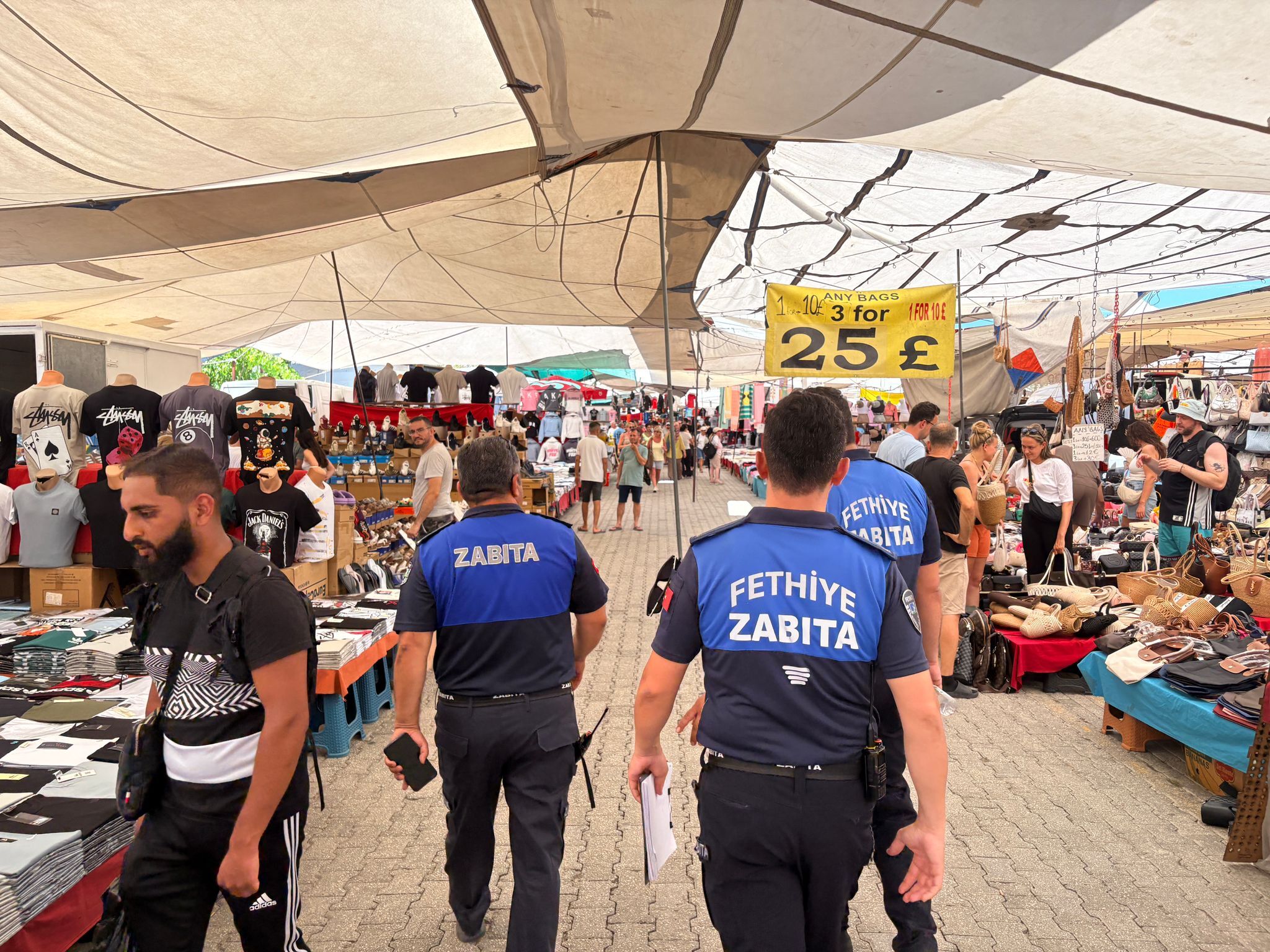 Salı Pazarı’nın Tuhafiye Bölümünde Denetim