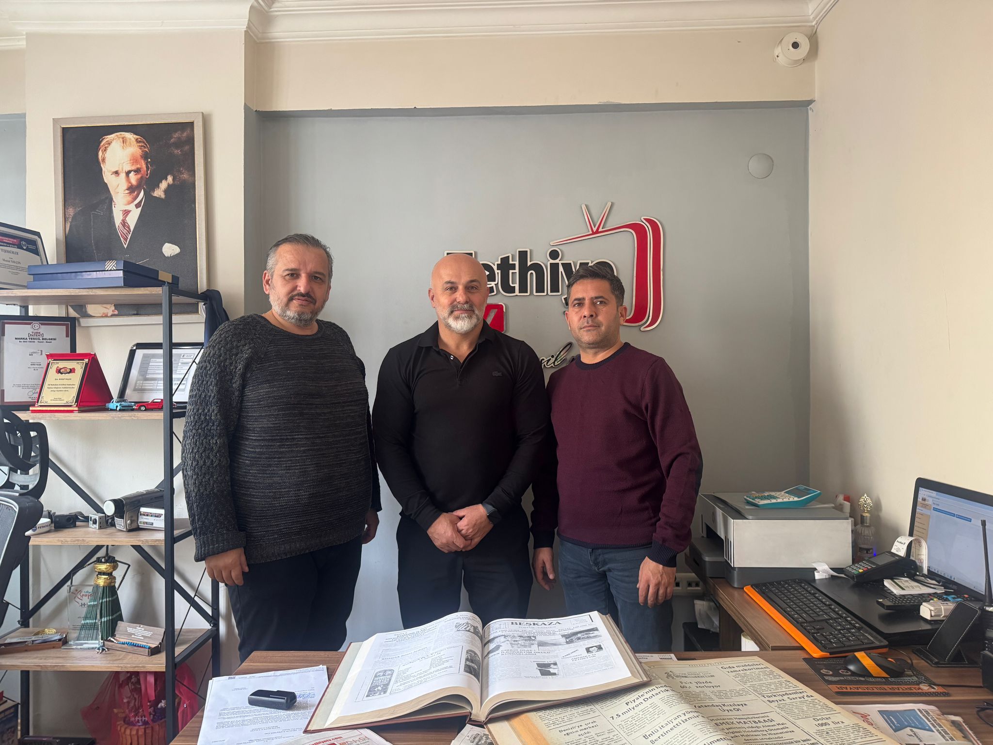 Dündar, Beşkaza Gazetesi’ni İnceledi