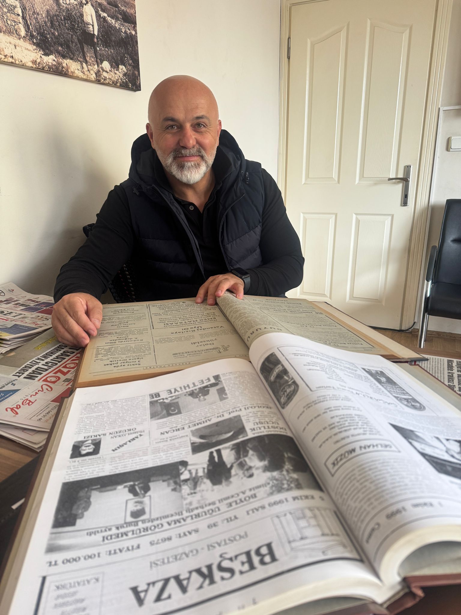 Dündar, Beşkaza Gazetesi’ni İnceledi