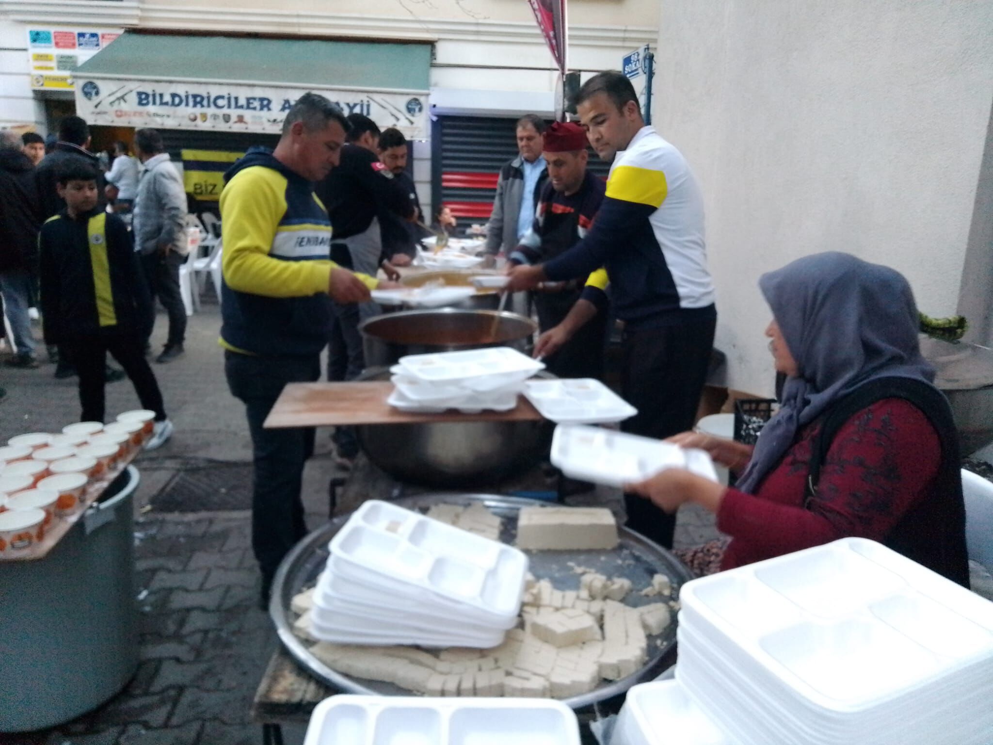 Sarı Lacivertli Taraftarlar Gönül Sofrasında Buluştu