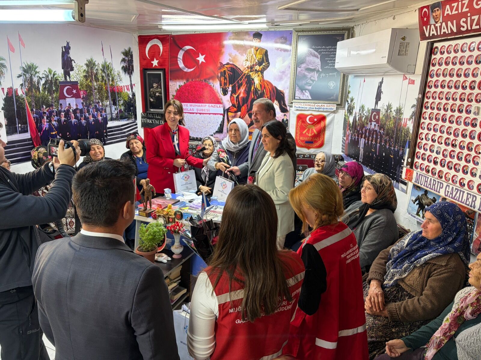 Büyükşehirden Şehit Anneleri Ve Gazi Eşleri İçin Mevlit Programları