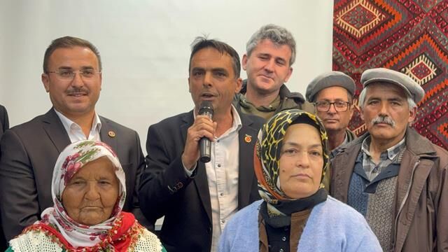 "Sevdim Sevdim" Klibi Karaçulha’da Gala Gecesiyle Tanıtıldı