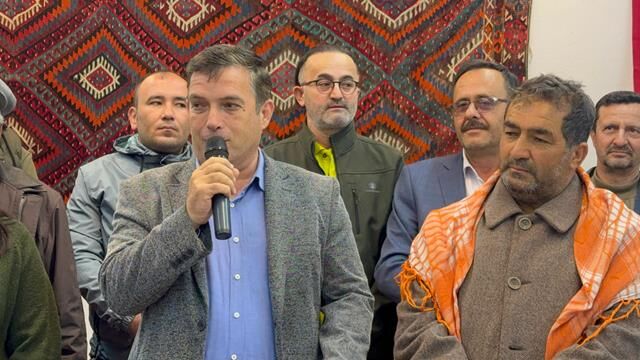 "Sevdim Sevdim" Klibi Karaçulha’da Gala Gecesiyle Tanıtıldı