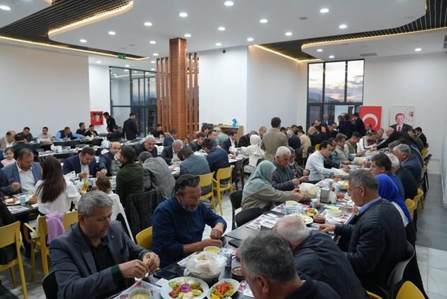 Seydikemer AK Parti’den Vefa Yemeği