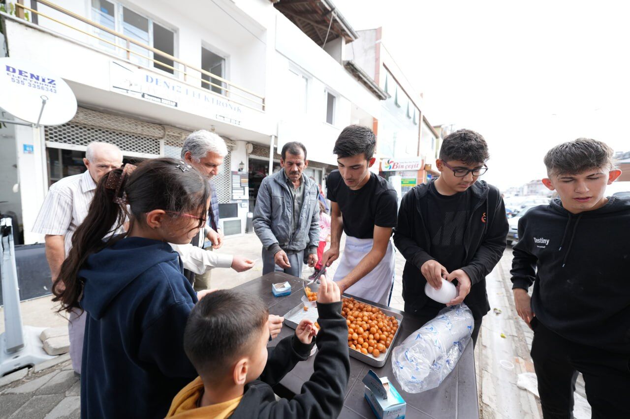 Seydikemer Belediyesi, Gazze Şehitleri İçin Lokma Dağıttı