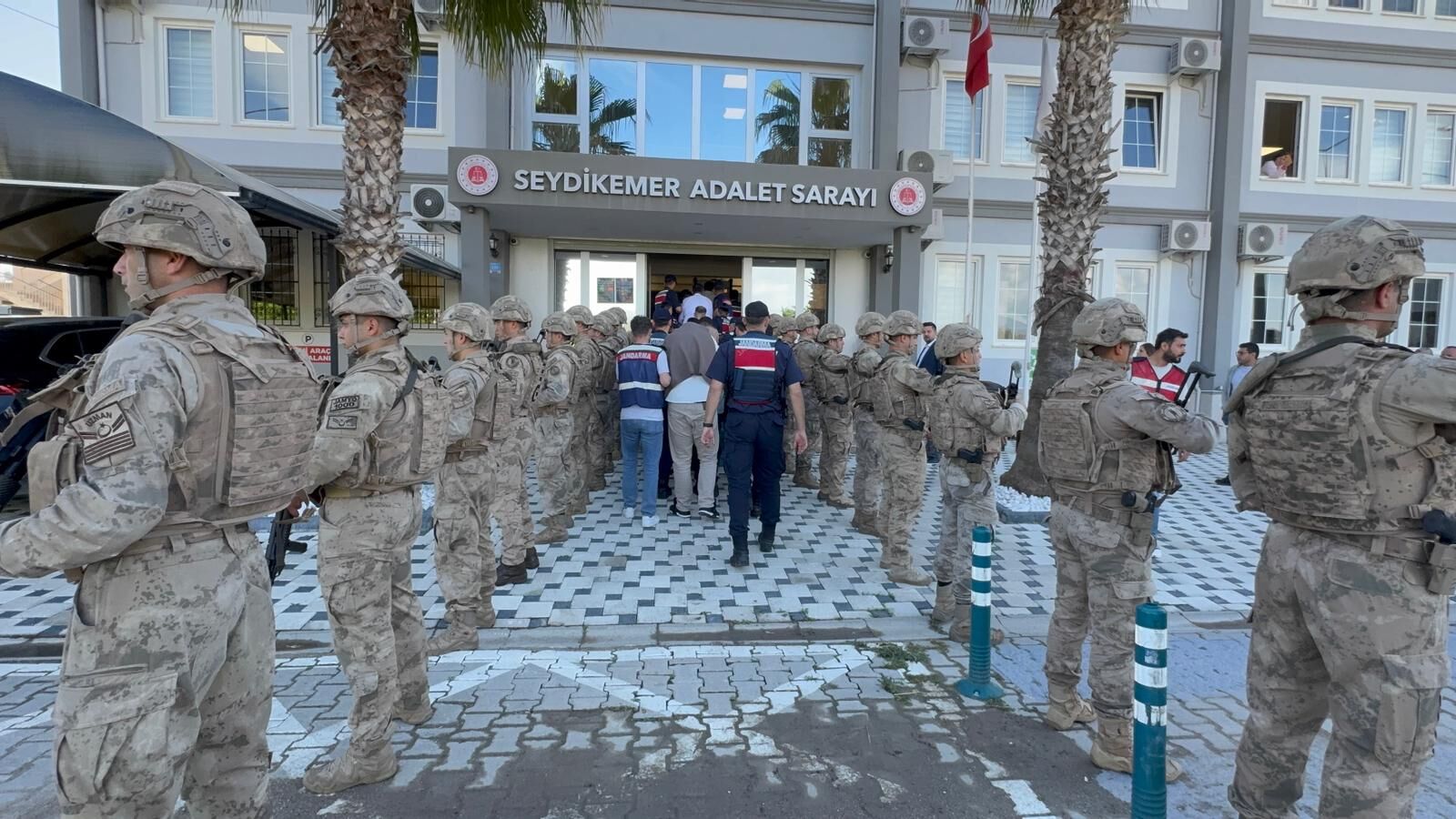 Seydikemer Merkezli “Daltonlar” Operasyonu: 10 Tutuklama