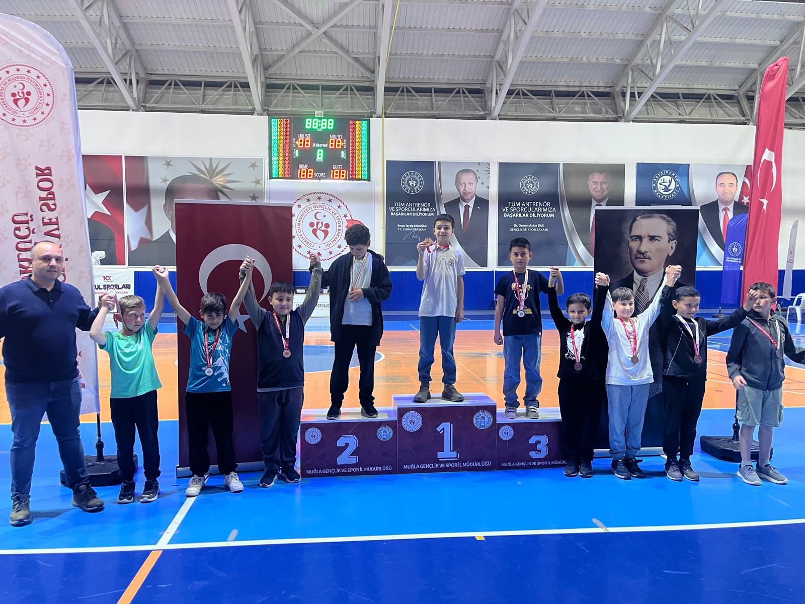 Seydikemer’de 23 Nisan Satranç Turnuvası Tamamlandı