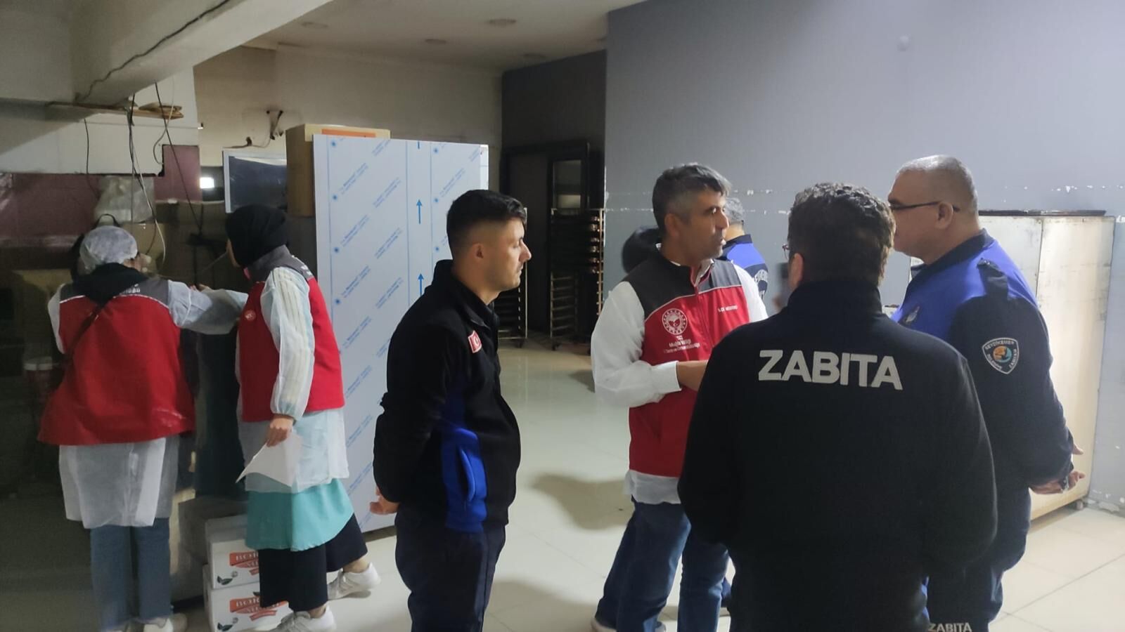 Seydikemer Zabıta Ekiplerinden Fırın Ve Pastanelere Denetim