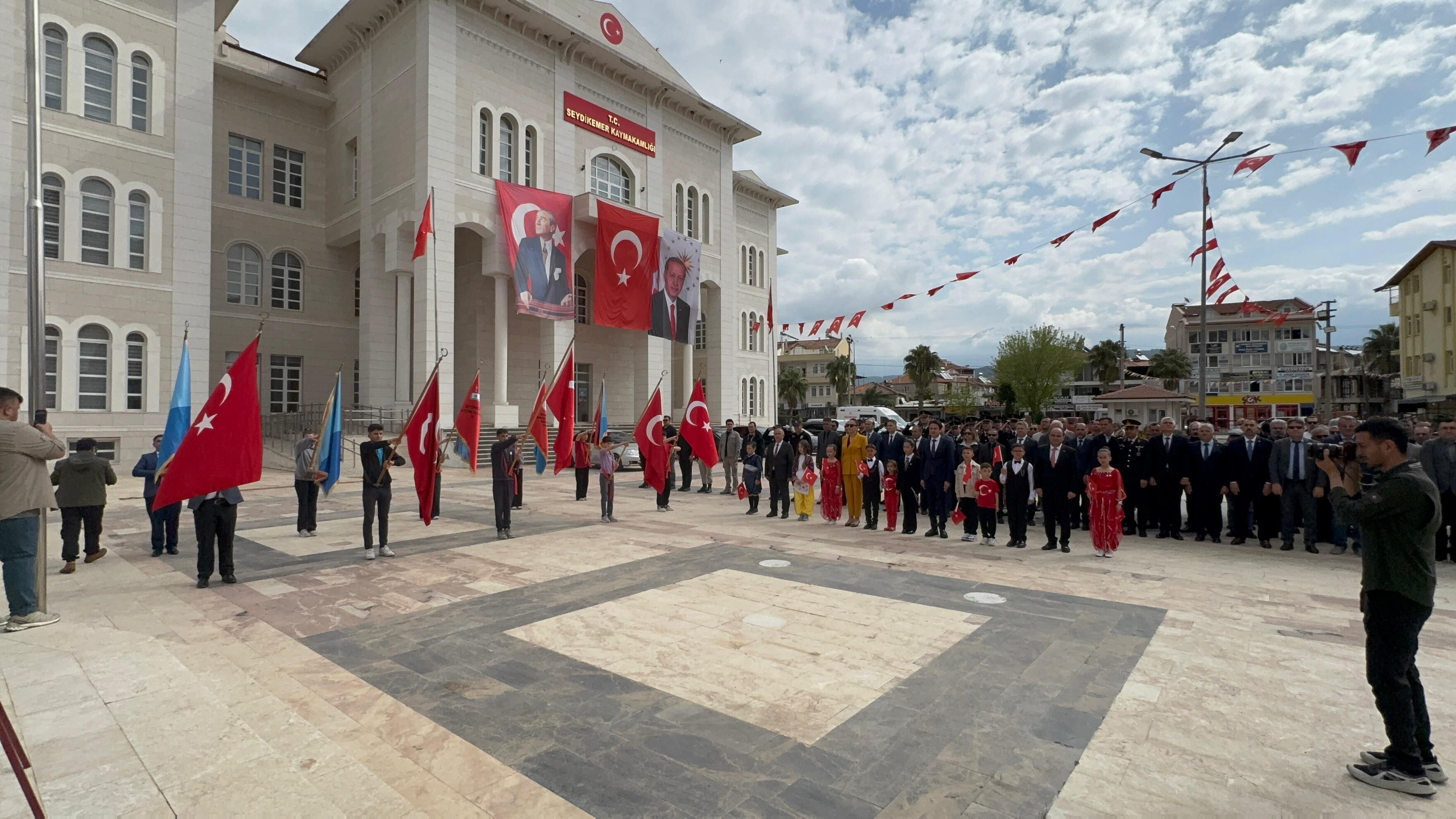 Seydikemer’de 23 Nisan Coşkusu Yaşandı