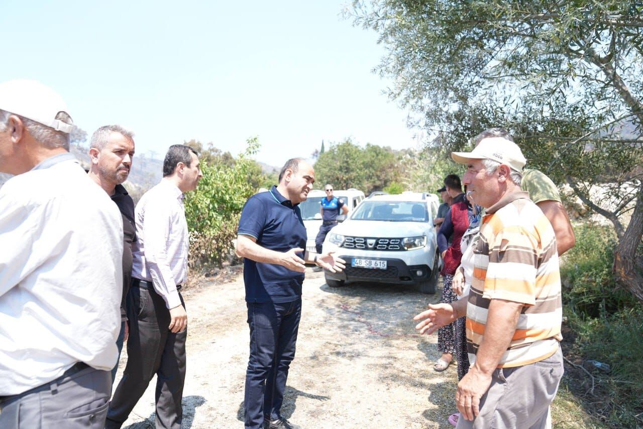 Seydikemer'de Devlet-Millet El Ele