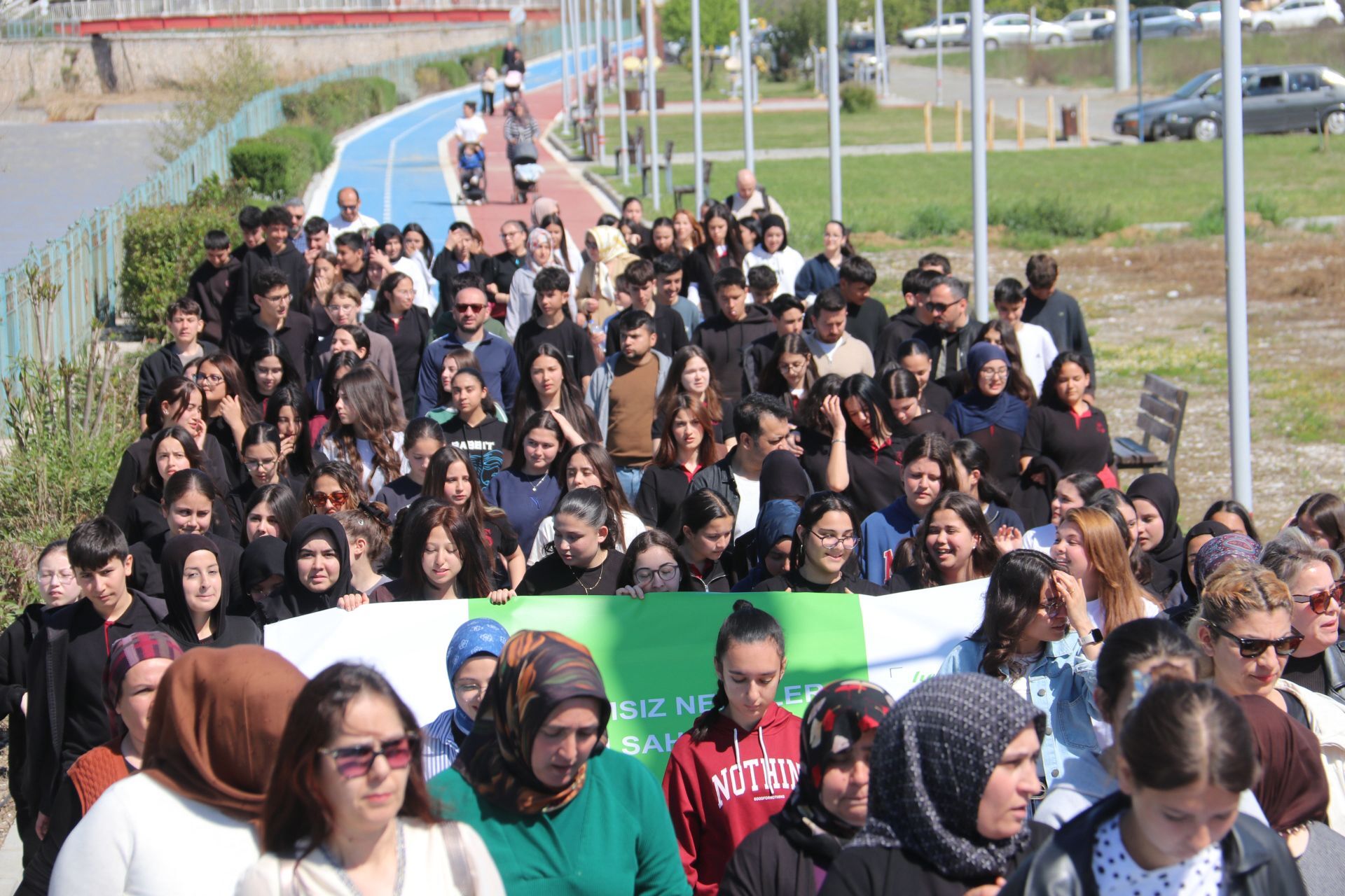 Seydikemer’de Dünya Sağlık Günü Farkındalık Yürüyüşü Düzenlendi