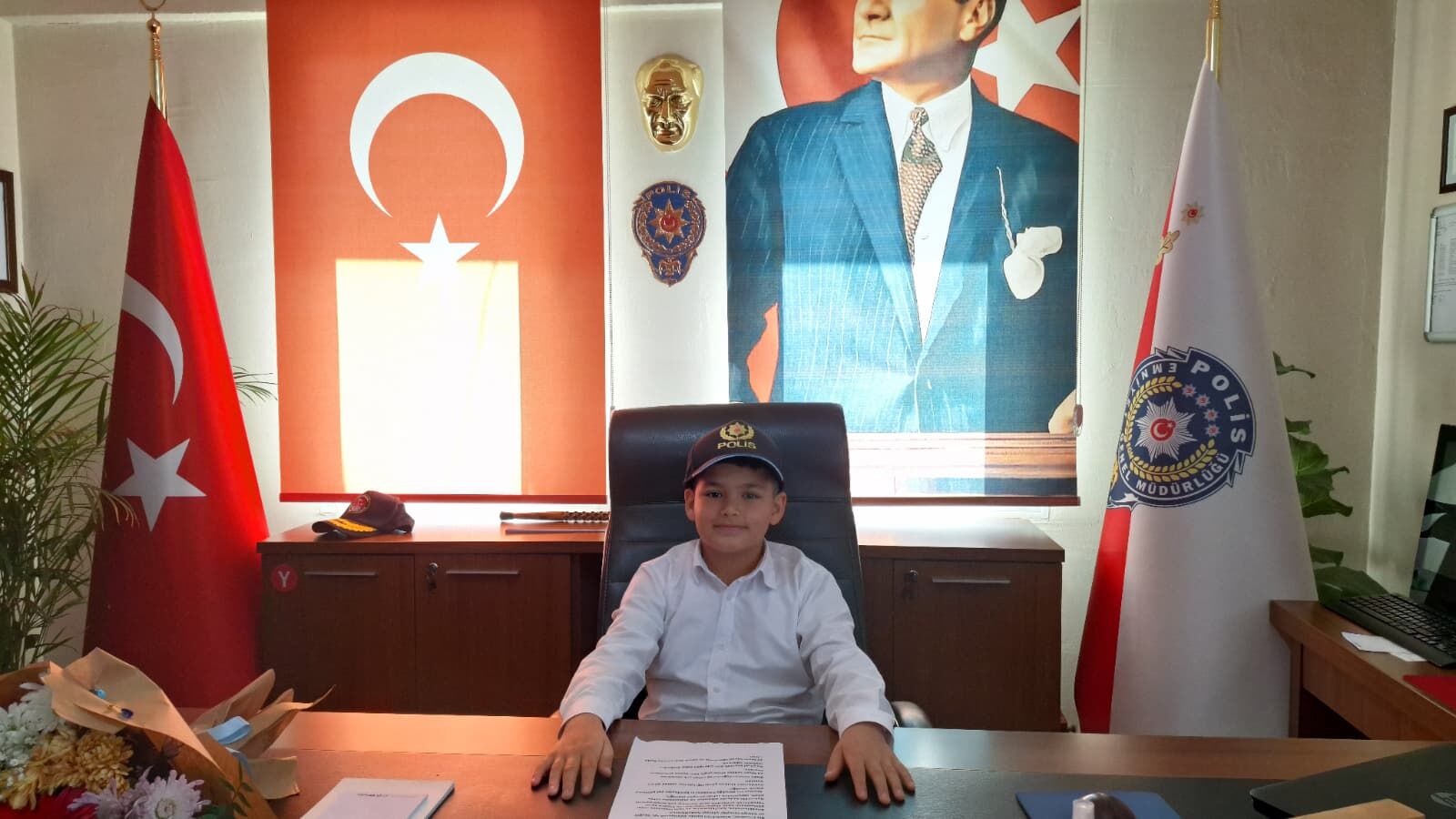 Seydikemer’de Emniyet Müdürlüğü Makamı Miniklere Emanet