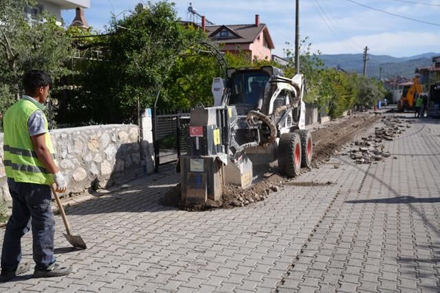 Seydikemer’de Fiber Altyapı Güçleniyor