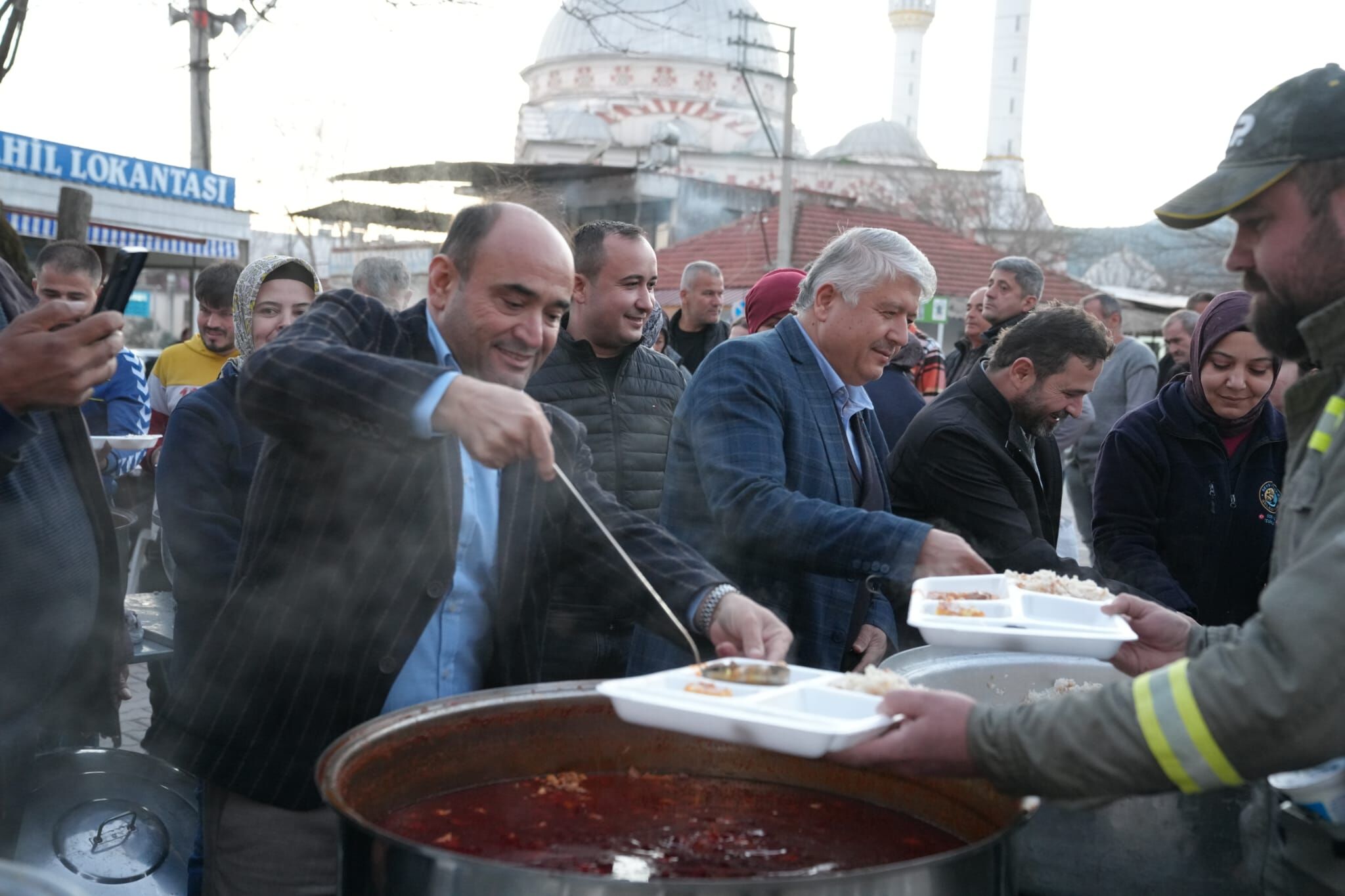 Seydikemer’de Mahalle İftarları Eşen Mahallesi’nde Başladı