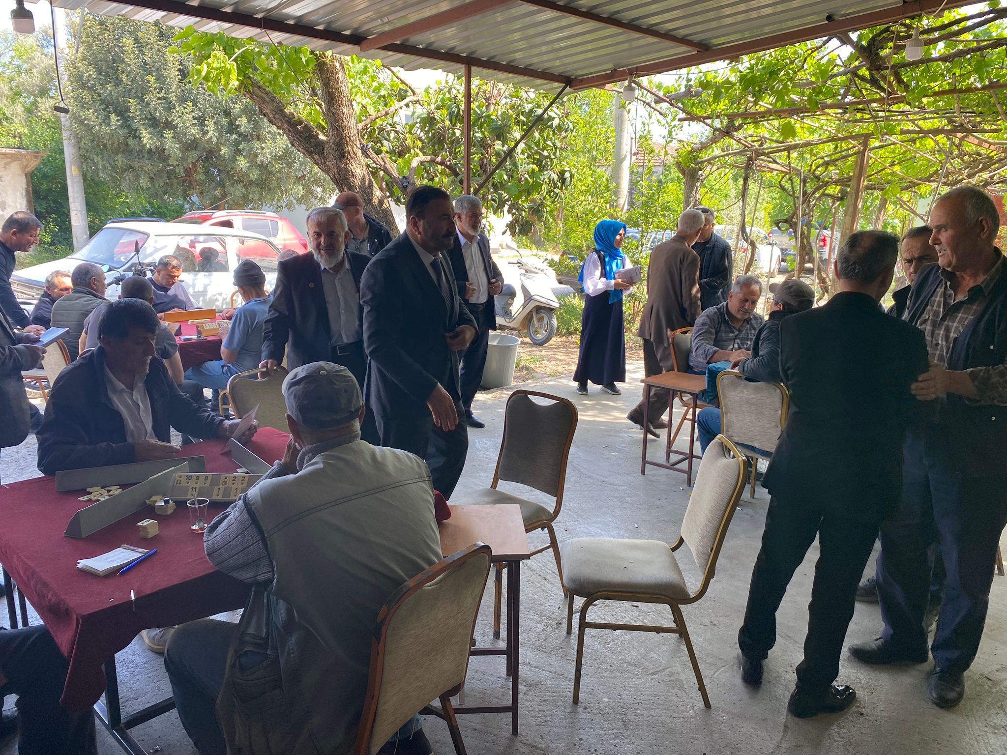 Seydikemer’de Saadet Partisi’nden Esnaf Ziyareti