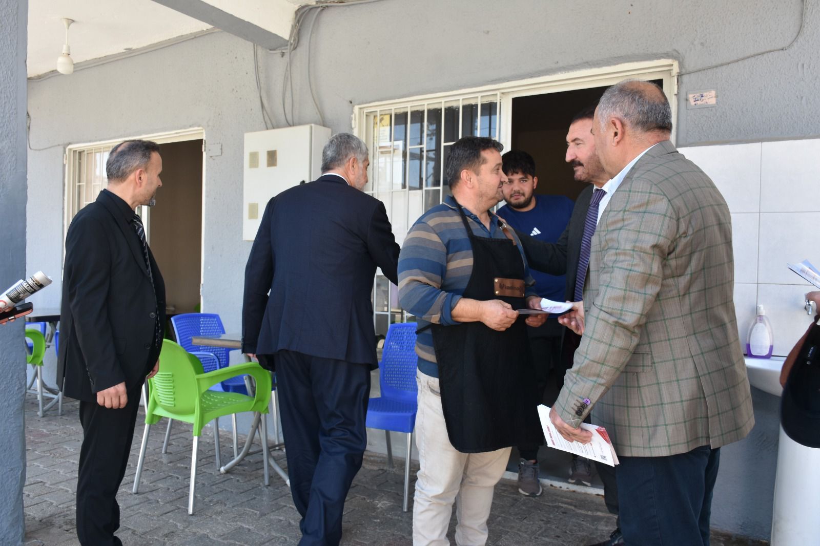 Seydikemer’de Saadet Partisi’nden Esnaf Ziyareti