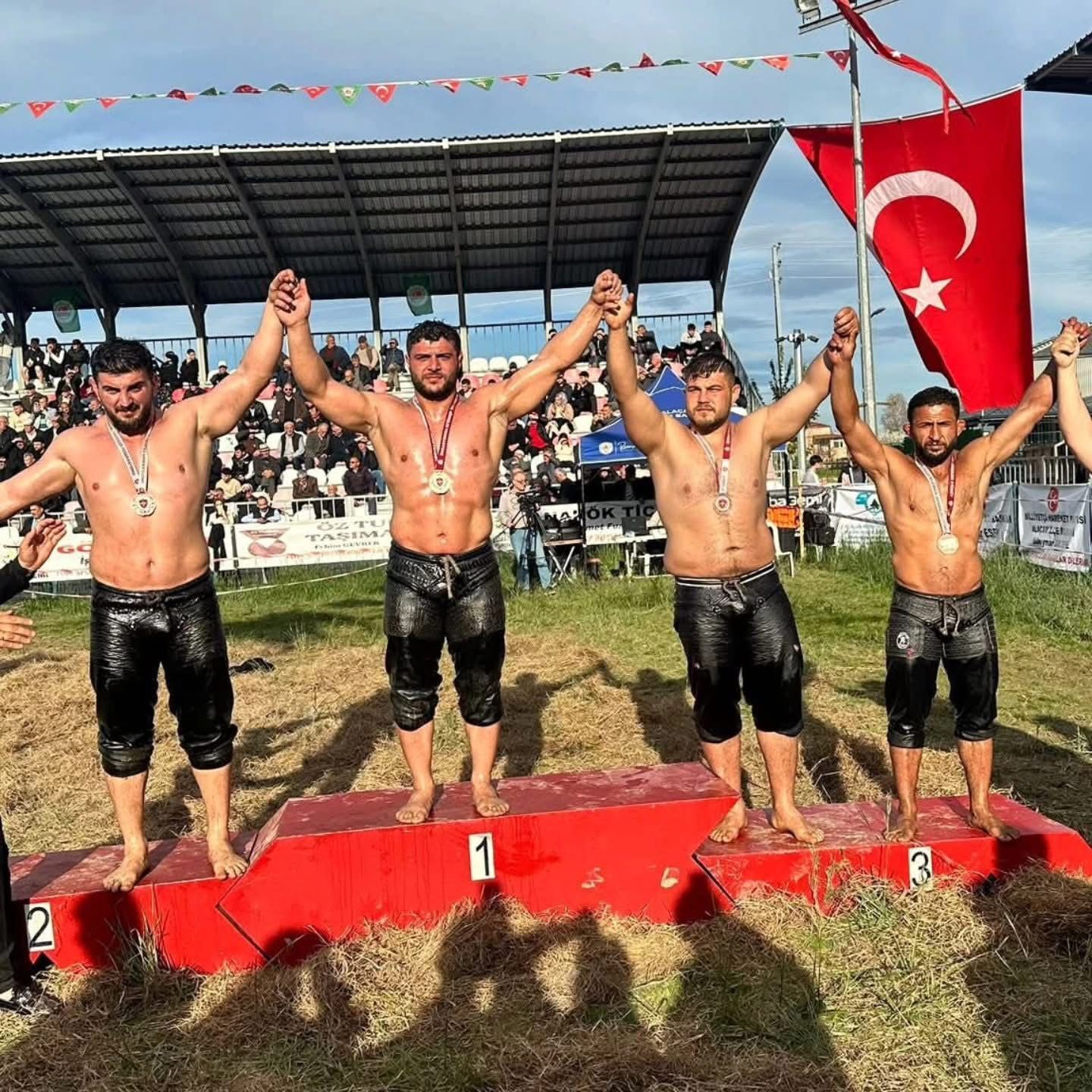Seydikemerli Pehlivanlardan Samsun’da Gururlandıran Başarı