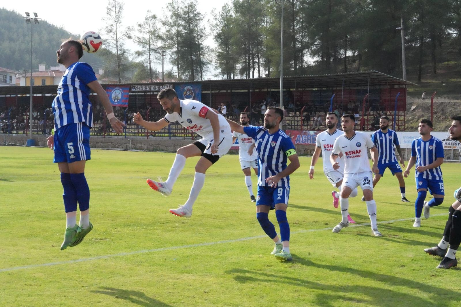 Seydikemerspor, 10 Kişi Kaldığı Maçta Dalyanspor’u 2-1 Mağlup Etti