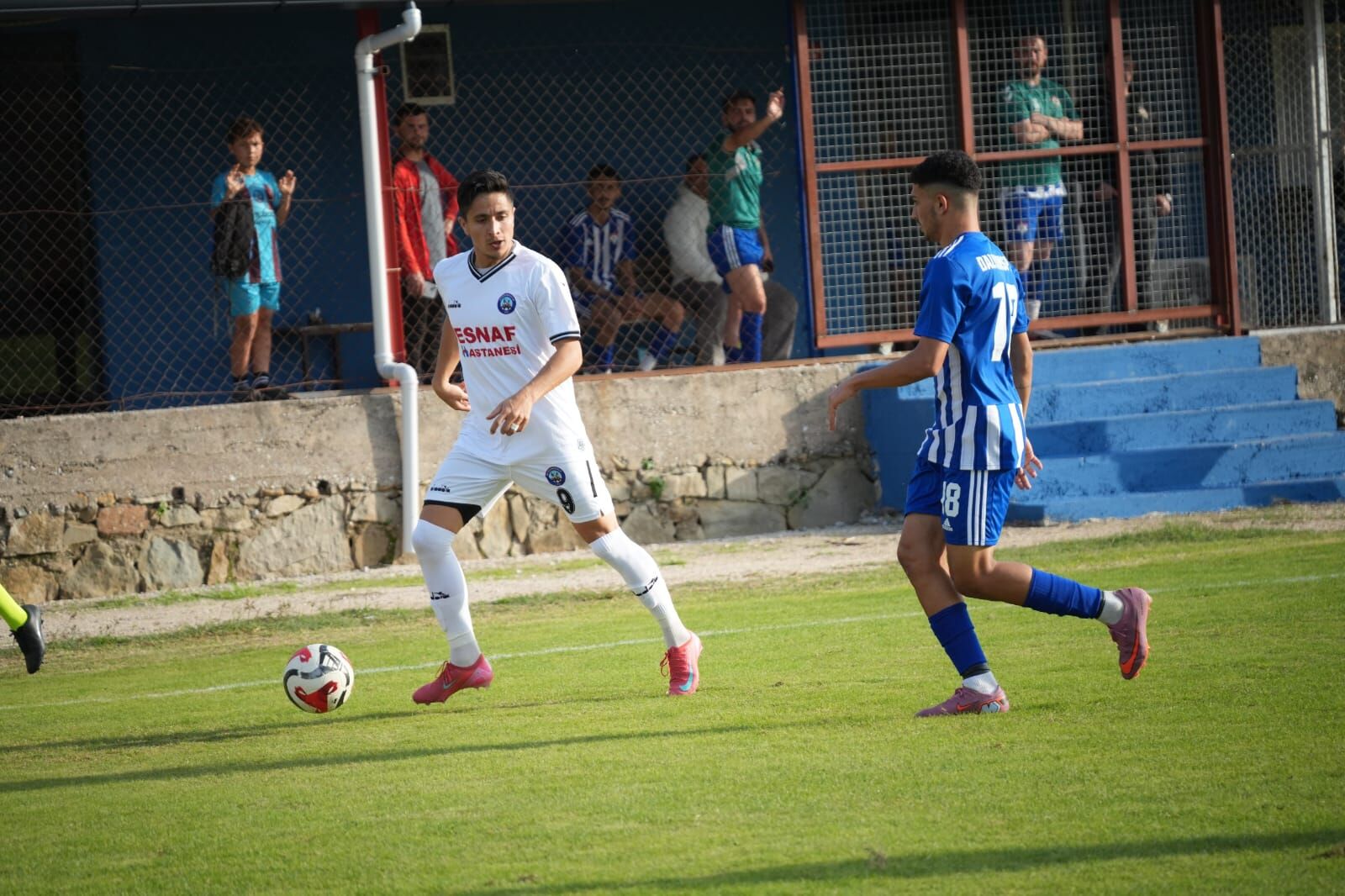 Seydikemerspor, 10 Kişi Kaldığı Maçta Dalyanspor’u 2-1 Mağlup Etti