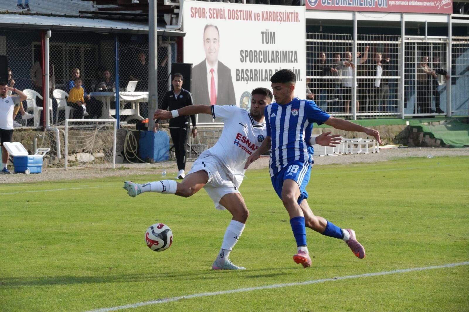 Seydikemerspor, 10 Kişi Kaldığı Maçta Dalyanspor’u 2-1 Mağlup Etti