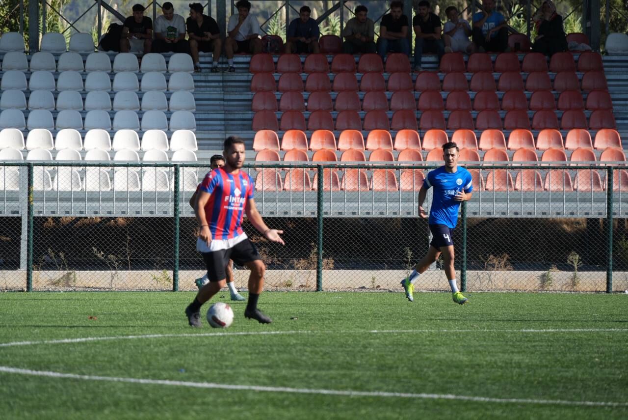 Bordo Mavili Takım İlk Maçında Galip Geldi