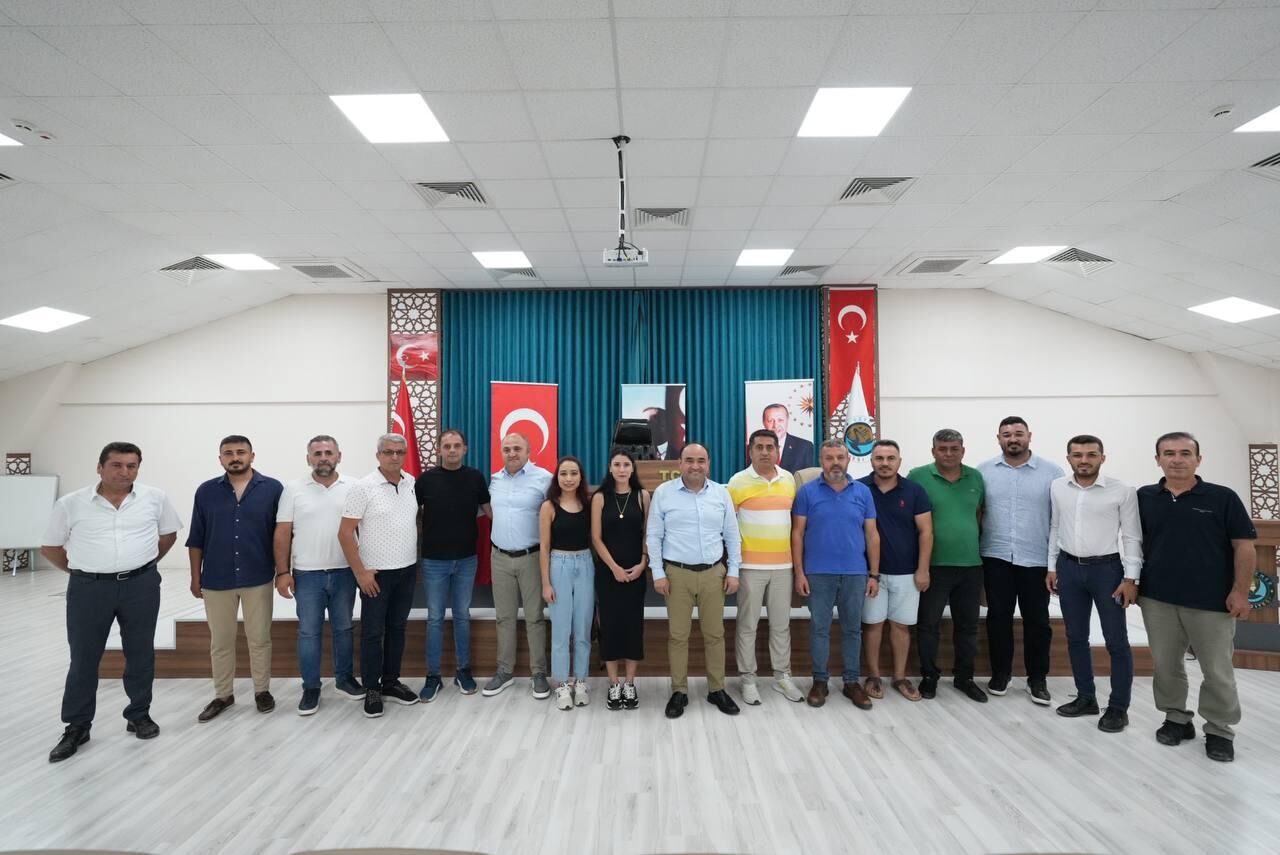 Seydikemerspor'da Güven Tazeleyen Başkan Akdenizli: “Hedefimiz Bal Ligi!”