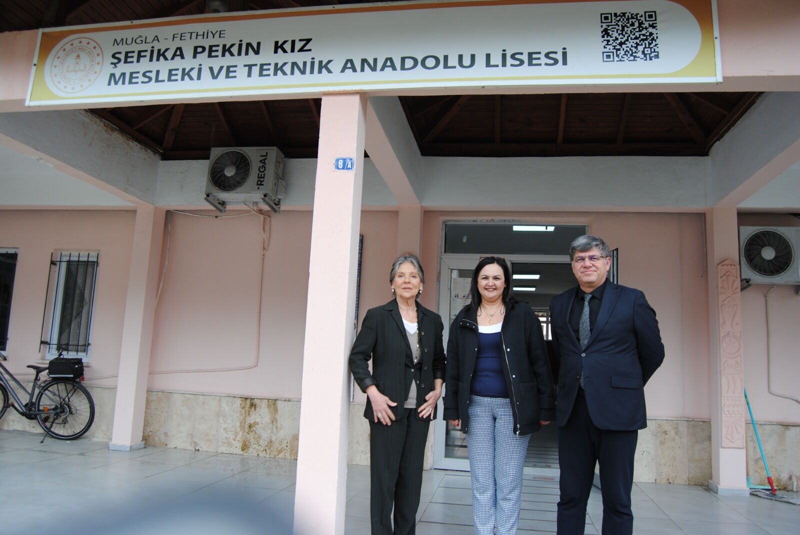 Sibel Savacı, Görgü Ve Nezaket Kurallarını Anlattı
