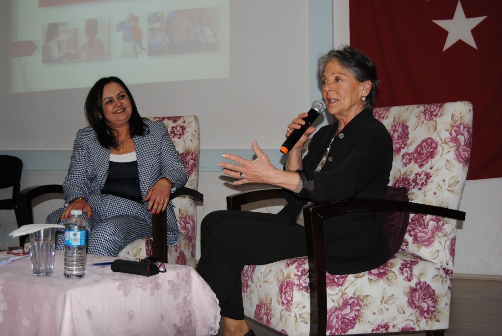 Sibel Savacı, Görgü Ve Nezaket Kurallarını Anlattı