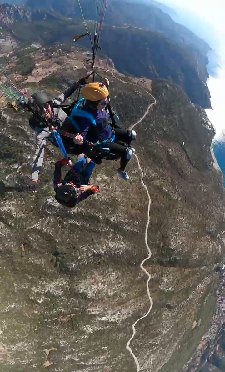 Paraşütlü Hava Taksi...Sıra Dışı Atlayışlar