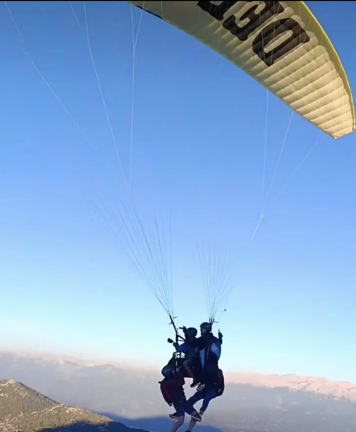 Paraşütlü Hava Taksi...Sıra Dışı Atlayışlar