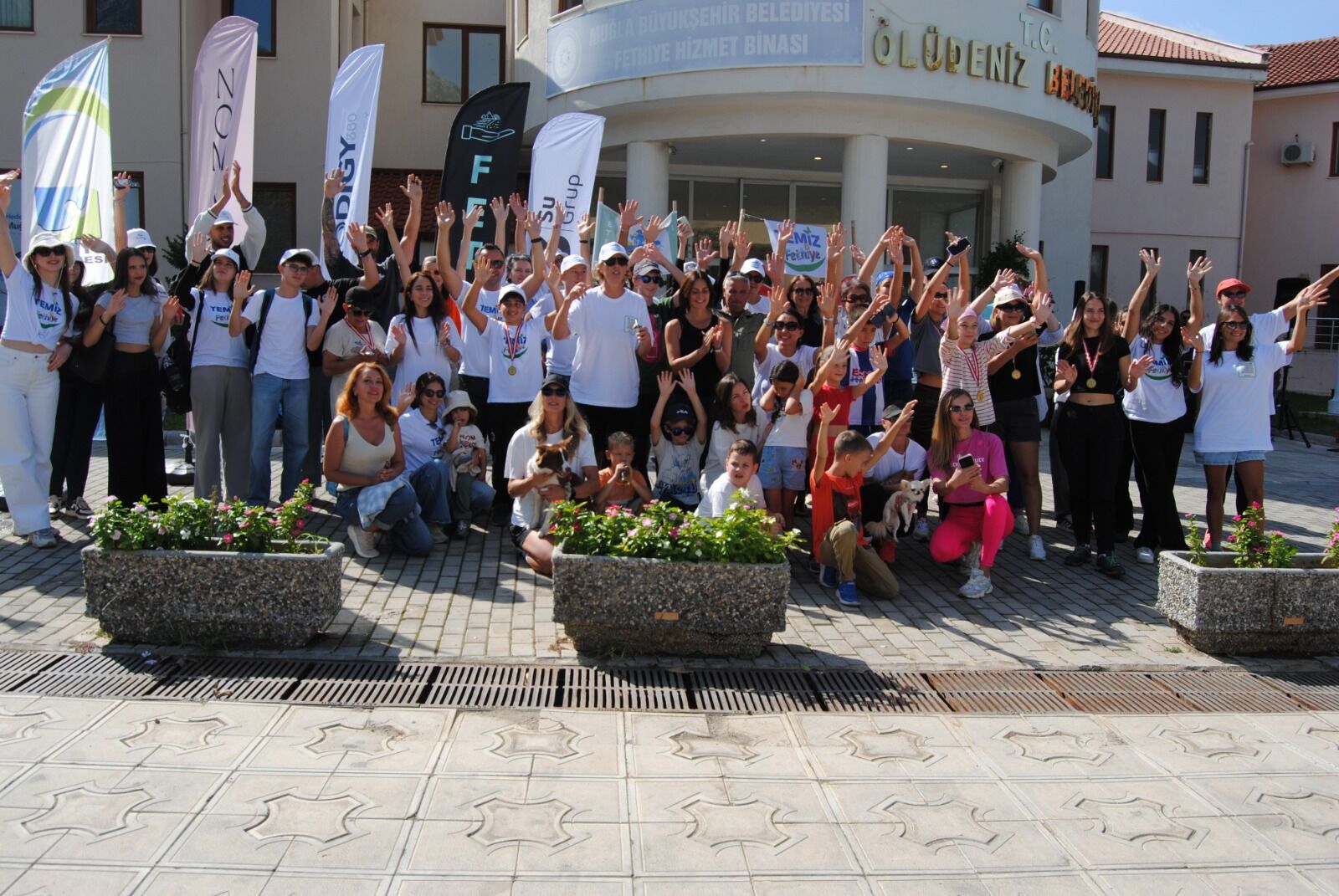 'Temiz Fethiye' Kampanyası İle Babadağ Yolu Temizlendi