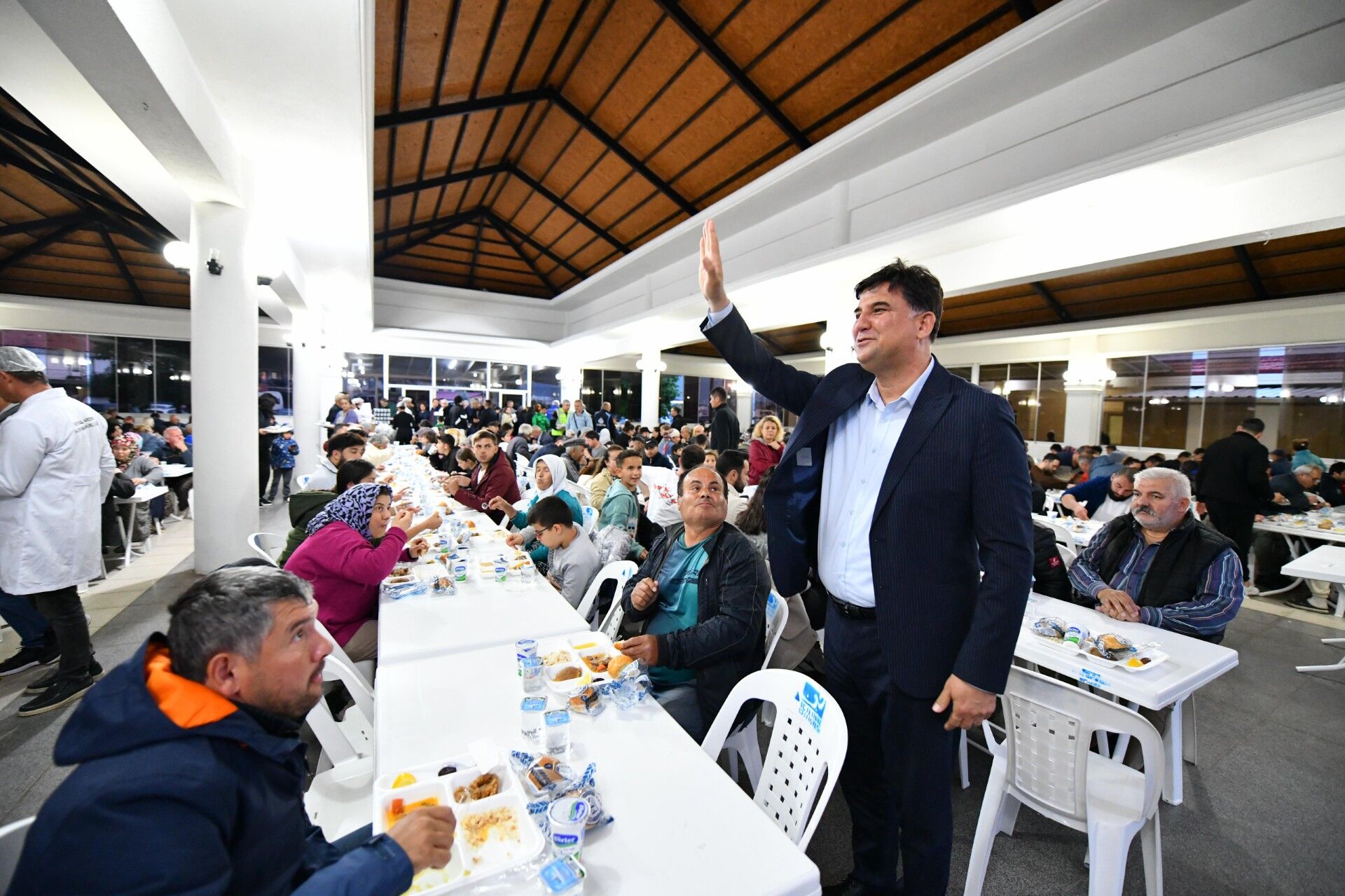 Fethiye Belediyesi Ramazan Ayında 74 Bin Kişiye İftar Verdi