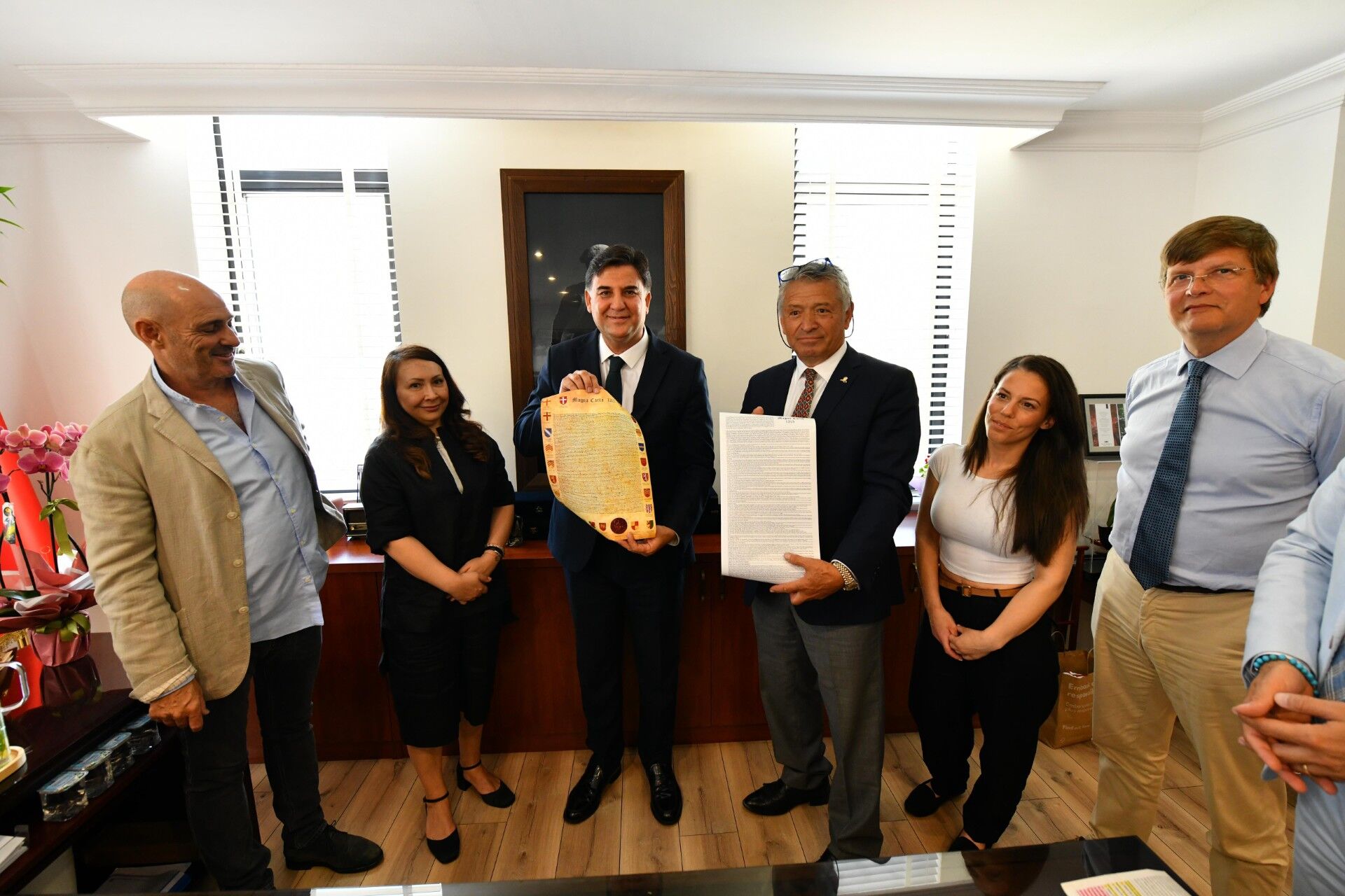 İngiliz Heyetten Başkan Karaca’ya Ziyaret