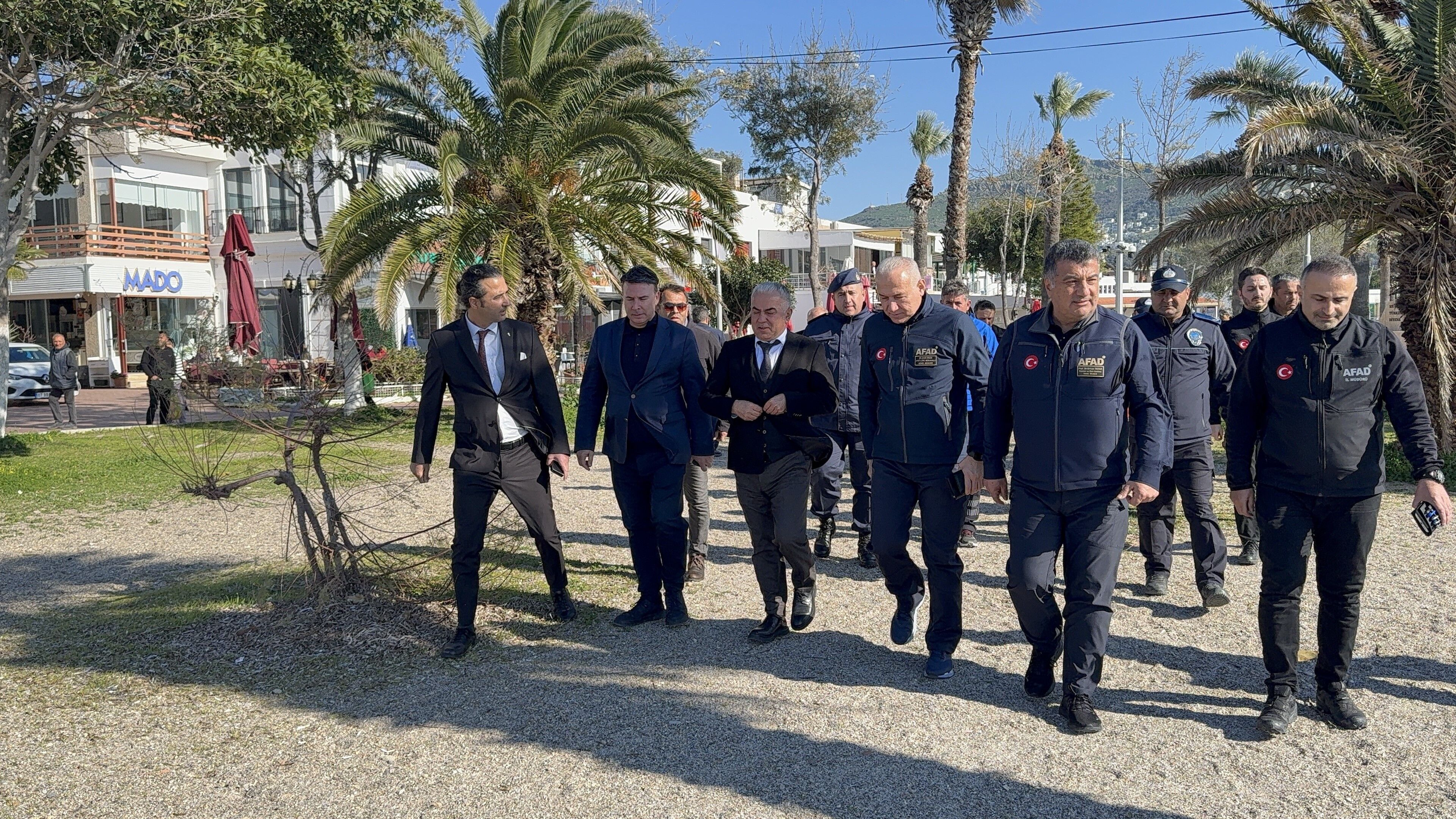 ''Tsunami Türkiye Kıyılarında Yıkıcı Etki Oluşturmaz''