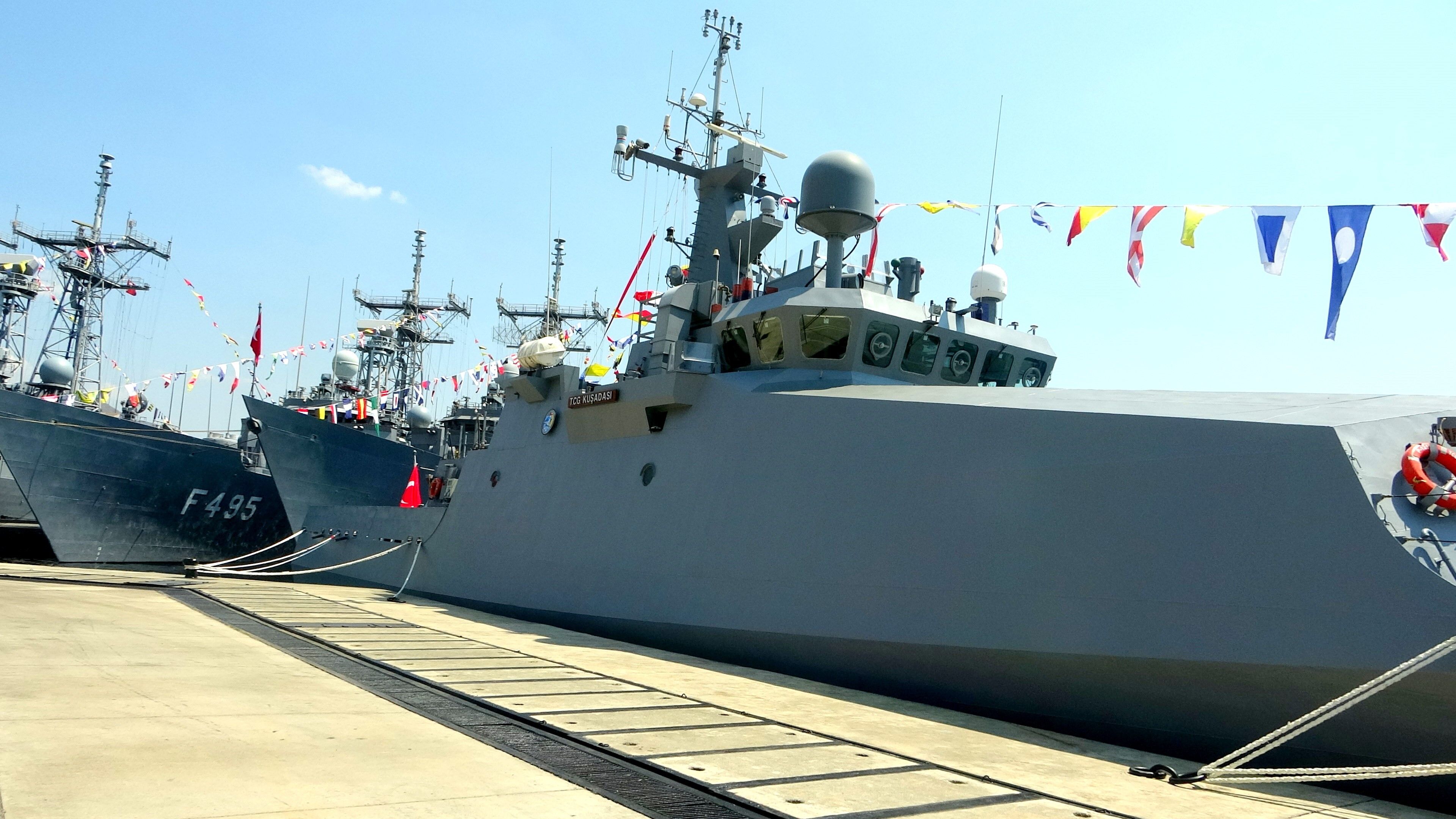 Türk Deniz Kuvvetleri'ne Bağlı İki Karakol Gemisi Katar'da Görev Yapacak