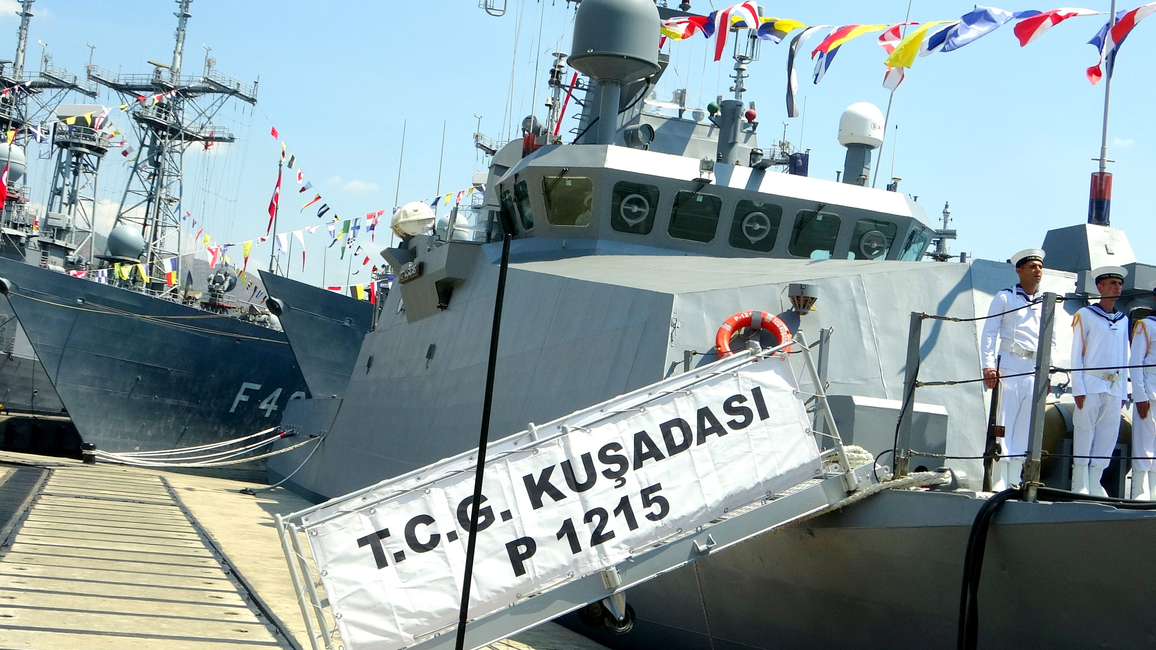 Türk Deniz Kuvvetleri'ne Bağlı İki Karakol Gemisi Katar'da Görev Yapacak